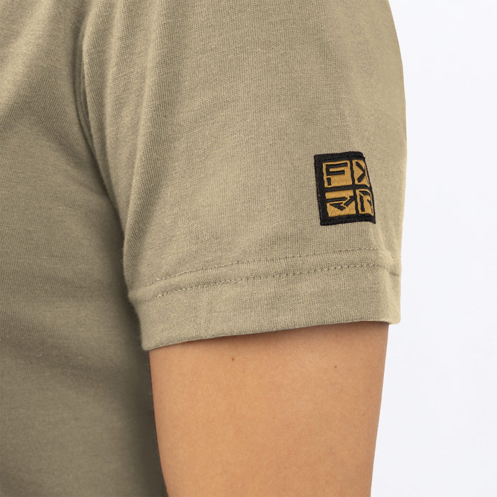 Align_CropTShirt_W_stone_232235-_1700_ArmDetail